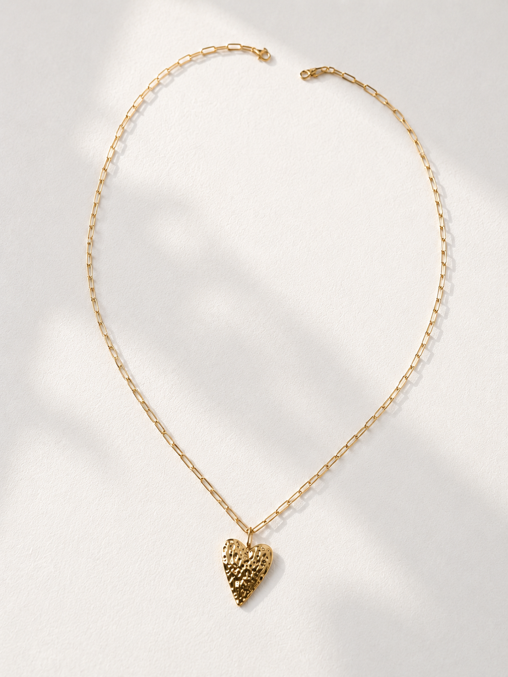 Collier Cœur Doré Élégant