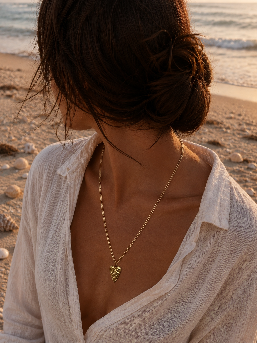 Collier Cœur Doré Élégant